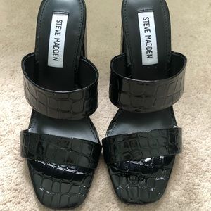 BRAND NEW Steve Madden Heels